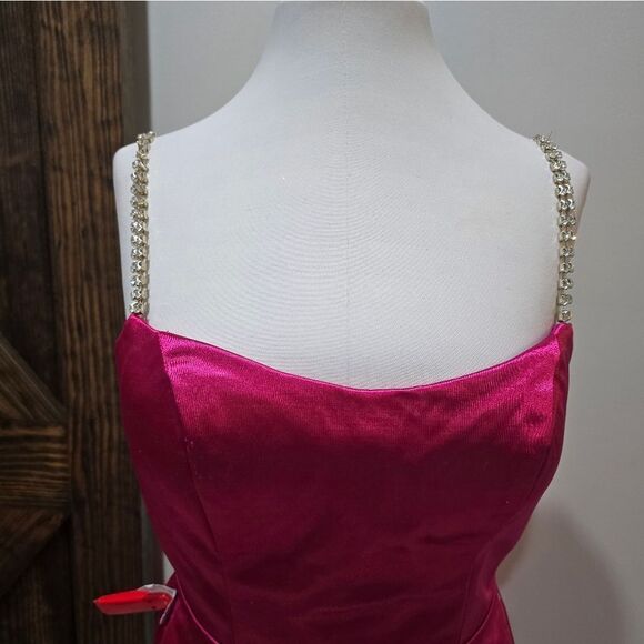 Mac Duggal 12428 Pink Charmeuse Rhinestone Strap Trumpet Gown NWOT size 6 - Picture 6 of 7
